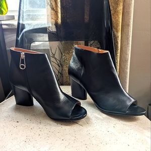 $990 Maison Margiela black leather peep toe booties 3" heel EU 37 US 6.5